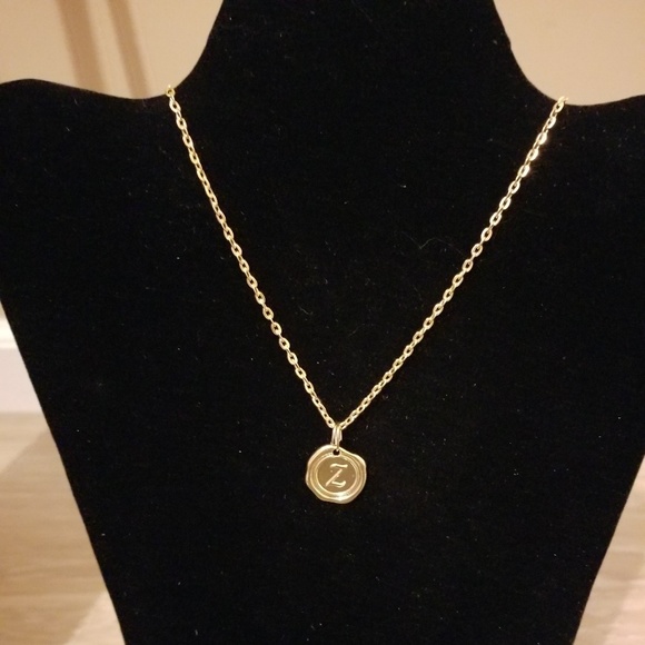 Miranda's Paparazzi Style Jewelry - Gold Necklace with Initial Z char. Miranda's Paparazzi Style Jewelry - Gold Necklace with Initial Z char.